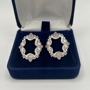 Vintage Sterling Elegant Silver Oval Frame Earrings​